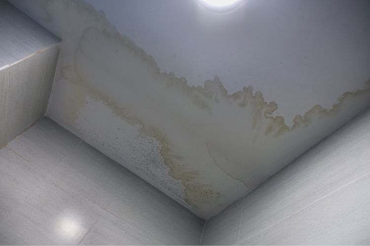 Water leak from room above causing water damage on the ceiling